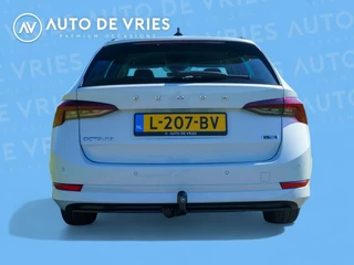 Škoda Octavia Skoda Octavia Combi 1.0 e-TSI 110pk DSG Business Edition | Navigatie | Full LED | Trekhaak - afbeelding nr 24