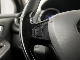 Renault Clio (NAVIGATIE, CRUISE, TREKHAAK, SPORTSTOELEN, LM VELGEN, BLUETOOTH, NIEUWE APK, NIEUWSTAAT) - afbeelding nr 18