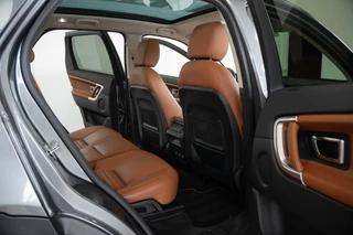 Land Rover Discovery Sport Land Rover Discovery Sport 2.2 SD4|190PK 4WD|HSE Luxury|2e Eig|Leder|Panoramadak|Trekhaak|Camera|Volledig Onderhouden|Top Conditie - afbeelding nr 26
