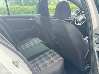 Volkswagen Golf Volkswagen Golf 2.0 TSI GTI NAVIGATIE/XENON/LED/AIRCO - afbeelding nr 8