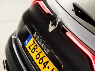 Renault Mégane Estate (APPLE CARPLAY, GROOT NAVI, CAMERA, BOSE AUDIO, LEDER, TREKHAAK, SPORTSTOELEN, KEYLESS, PARKEERSENSOREN, NIEUWE APK, NIEUWSTAAT) - afbeelding nr 32