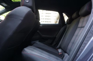 Volkswagen Polo Volkswagen Polo 2.0 TSI GTI Aut7 | PANORAMA | IQ DRIVE | KEYLESS | BEATS | Apple Carplay | Adaptieve cruise control + Lane Departure PLUS (Travel assist) | LED GRILL | Sfeerverlichting - afbeelding nr 56