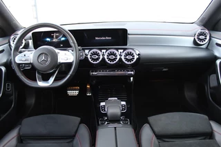 Mercedes-Benz CLA Mercedes CLA-klasse 180 Business Solution AMG/Pano/Night/Sfeer - afbeelding nr 10