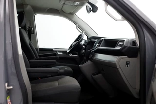Volkswagen Transporter Volkswagen Transporter T6.1 2.0 TDI 150pk DSG-Automaat Lang D.C. Bulli ACC/LED/Camera 11-2020 - afbeelding nr 6