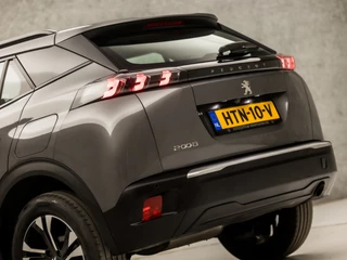 Peugeot 2008 Peugeot 2008 1.2 PureTech Sport (VIRTUAL COCKPIT, APPLE CARPLAY, 360 CAMERA, LEDER, SPORTSTOELEN, CRUISE, LANE ASSIST, NIEUWSTAAT) - afbeelding nr 12