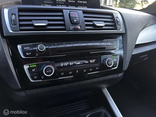 BMW 1 Serie BMW 1-serie 118i High Executive|PANO|KEYLESS|CARPLAY| - afbeelding nr 25
