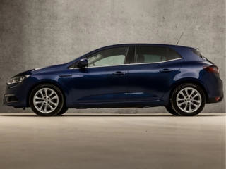Renault Mégane (NAVIGATIE, CLIMATE, LED KOPLAMPEN, KEYLESS, SPORTSTOELEN, GETINT GLAS, PARKEERSENSOREN, LANE ASSIST, CRUISE, NIEUWE APK, NIEUWSTAAT) - afbeelding nr 2