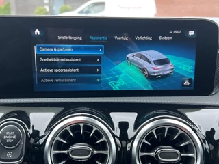 Mercedes-Benz CLA Navigatie Trekhaak Panoramadak Elek. Stoelen Leer Stoelverwarming DAB Keyless Getint Glas  NL Auto BTW - afbeelding nr 22