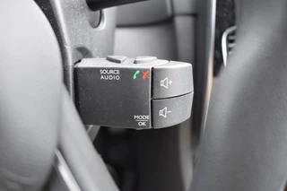 Renault Clio Renault Clio ESTATE 0.9 TCE ZEN / NL AUTO / NAVI / PDC / TREKHAAK - afbeelding nr 20