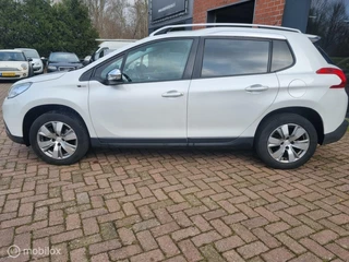 Peugeot 2008 Peugeot 2008 1.2 PureTech Style - afbeelding nr 4