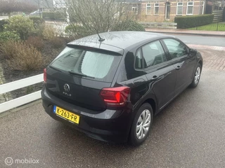 Volkswagen Polo Volkswagen Polo 1.0 TSI  95PK Comfortline Business NAVIGATIE CARPLAY CLIMATE CONTROLE PARKEERSENSOREN ZEER NETTE AUTO!! - afbeelding nr 4