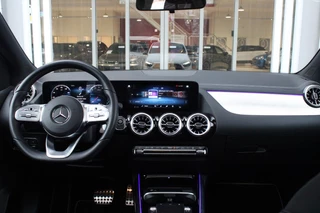 Mercedes-Benz B-Klasse Mercedes-Benz B-klasse 250 e 218PK EDITION AMG | PANORAMISCH SCHUIF/KANTEL DAK | SFEER VERLICHTING | VERKEERSLICHTEN WEERGAVE | LED HIGH PERFROMANCE KOPLAMPEN | APPLE CARPLAY/ANDROID AUTO | STOEL VERWARMING | NIGHT PAKKET | PARKEERSENSOREN VOOR EN ACHTER | CRUISE CONTROL | - afbeelding nr 7