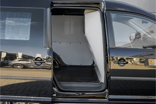 Volkswagen Caddy ACC PDC CarPlay 17