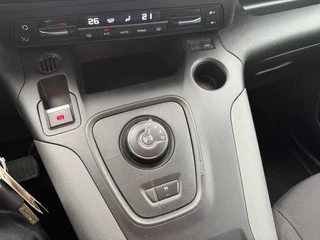 Citroën Berlingo Citroën Berlingo XL 130PK Feel | Automaat | Camera | Navi | PDC v+a - afbeelding nr 17