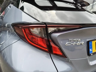 Toyota C-HR Toyota C-HR 2.0 Hybrid Style Bi-Tone | Navi | Trekhaak | Sensoren v/a - afbeelding nr 38
