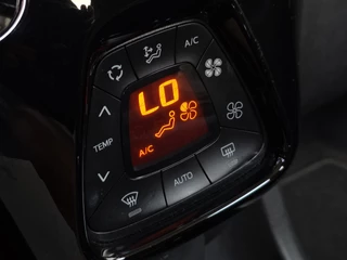 Peugeot 108 Peugeot 108 1.0 e-VTi Allure AUT! Camera! Apk 2-2027! Zondag OPEN! - afbeelding nr 16