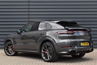 Porsche Cayenne | Carbon Exterieur | Carbon Dak | 22'' GT Design Wielen | Sportuitlaat | - afbeelding nr 2