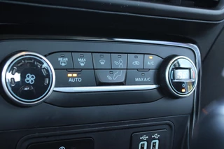 Ford EcoSport Ford EcoSport 1.0 EcoBoost ST-Line Trekhaak | Climate Control | Cruise Control | Navigatie | - afbeelding nr 28
