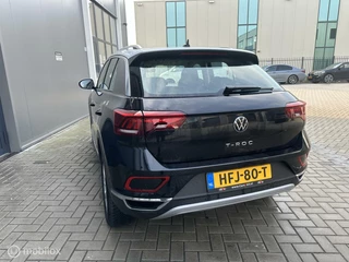 Volkswagen T-Roc Volkswagen T-Roc 1.5 TSI Style digitale klok DSG Als nieuw - afbeelding nr 32