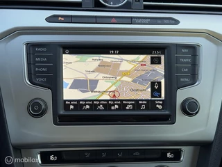 Volkswagen Passat Volkswagen Passat Variant 1.4 TSI | Clima | Cruise | Navi - afbeelding nr 32