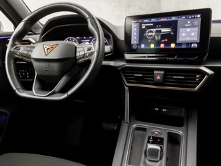 CUPRA Formentor 150Pk Automaat (APPLE CARPLAY, GROOT NAVI, SFEERVERLICHTING, LEDER, CAMERA, SPORTSTOELEN, STUUR/STOELVERWARMING, GETINT GLAS, KEYLESS, ADAPTIVE CRUISE, NIEUWSTAAT) - afbeelding nr 7