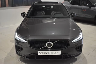 Volvo V60 Volvo V60 T6 350pk AWD Plus Dark | S/K Dak | Harman Kardon | Trekhaak - afbeelding nr 5