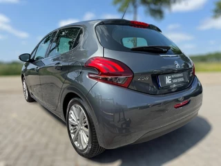 Peugeot 208 Peugeot 208 1.2 PureTech Allure AUTOMAAT / CARPLAY / CRUISE / PDC / BLUETOOTH / ECC / AIRCO / NL AUTO - afbeelding nr 36