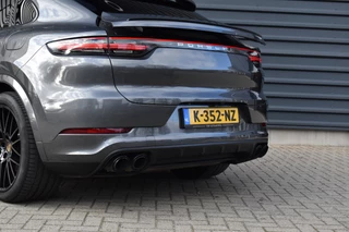 Porsche Cayenne | Panoramadak | ACC | Sportuitlaat | Soft-Close | Sport Chrono | Bose | Luchtvering | CarPlay | Orig. NL | - afbeelding nr 44