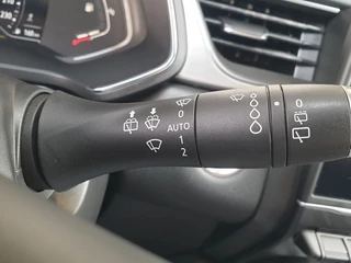 Renault Captur Renault Captur 1.0 TCe Intens / Camera / Parkeers V & A / Trekhaak - afbeelding nr 22