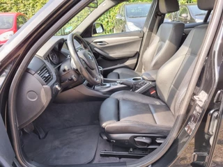 BMW X1 BMW X1 sDrive20i High Executive ✅1e EIGENAAR ✅VOLLE EN NETTE AUTO!! ✅TREKHAAK - afbeelding nr 22
