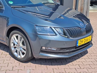 Škoda Octavia Škoda Octavia Combi 1.0 TSI Greentech Ambition Business | LED | Trekhaak | Navi | PDC | App-connect | - afbeelding nr 10