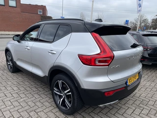 Volvo XC40 Navigatie Trekhaak 2000 kg Panoramadak ACC Leder Elek stoelen Pilot Assist Standkachel 360 Camera Apple Carplay NL Auto - afbeelding nr 5