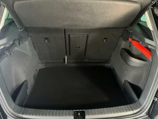 Škoda Karoq Skoda Karoq 1.0 TSI Ambition Business,Pano-dak,T-haak,virtual dashbord - afbeelding nr 13