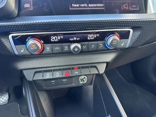 Audi A1 Sportback App Connect | Parkeersensoren v+a - afbeelding nr 29