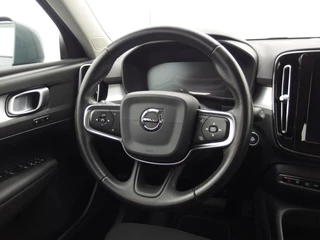 Volvo XC40 AUTOMAAT / TREKHAAK / FULL LED / STOELVERW / CARPLAY / CAMERA / NAVI / CLIMA / NL-AUTO - afbeelding nr 27
