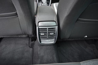 Škoda Kamiq Škoda Kamiq 1.5 TSI ACT Business Edition Pano Navi Led el-achterklep Trekhaak dynamische verlichting side/lane assist - afbeelding nr 47