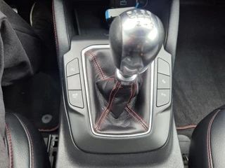 Ford Kuga Ford Kuga 1.5 EcoBoost StxLine, airco,cruise,navigatie/camera.stoel/stuur/achterbank verwarmingparkeersensoren, - afbeelding nr 14