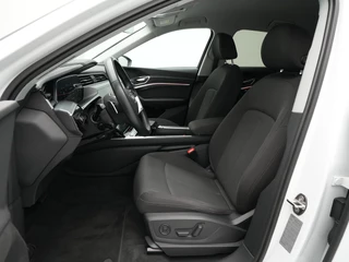 Audi e-tron Navigatie Camera Stoelverwarming Audi Sound 92 - afbeelding nr 17