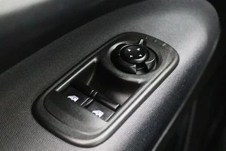 Fiat 500e Fiat 500e Icon 42 kWh Virtual Cockpit, Climate, Apple Carplay, Cruise, DAB, USB, 16'' - afbeelding nr 28