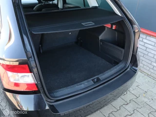 Škoda Fabia Skoda Fabia Combi 1.2 TSI 90PK Edition Navi Stoelv DonkerGlas Pdc - afbeelding nr 26
