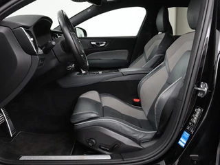 Volvo V60 Volvo V60 2.0 T8 Recharge AWD R-Design | Trekhaak |  Stoelverwarming | Camera | Harman/Kardon | Adaptive cruise | Memory | Carplay | Navigatie | 19'' lichtmetalen velgen - afbeelding nr 4