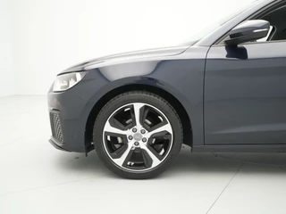 Audi A1 Sportback Navi via app, airco 100 - afbeelding nr 11