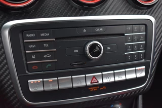 Mercedes-Benz A-Klasse Mercedes-Benz A-klasse AMG 45 4MATIC Dynamic Pakket Race H&K Memory Magno 19