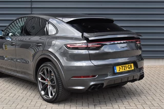 Porsche Cayenne | Carbon Exterieur | Carbon Dak | 22'' GT Design Wielen | Sportuitlaat | - afbeelding nr 37