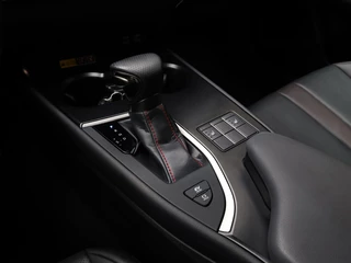 Lexus UX Lexus UX 250h F Sport Line Premium | Premium Navi | Sport-Interieur - afbeelding nr 15