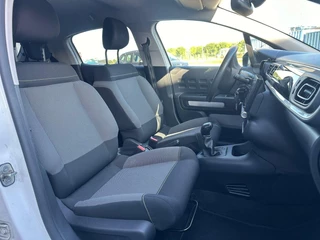 Citroën C3 Citroen C3 1.2 PureTech S&S Feel Nieuwe D-Riem LED CarPlay Navi Cruise Climate - afbeelding nr 17