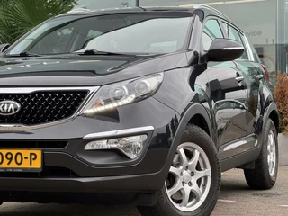 Kia Sportage Kia Sportage 1.6 GDI DynamicLine 2015 Nette auto Navi Clima - afbeelding nr 12