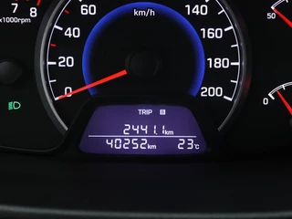 Hyundai i10 Hyundai i10 1.0i Comfort | All Season | Airco | Cruise control - afbeelding nr 7