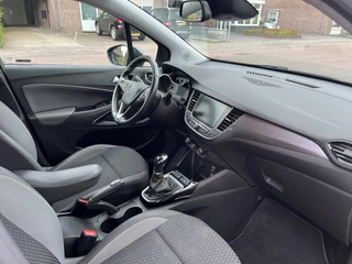 Opel Crossland X Opel Crossland X 1.2 INNOVATION / NAVI / CARPLAY / DAB / CRUISE CTR. / TREKHAAK - afbeelding nr 2