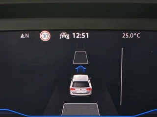 Volkswagen Tiguan Volkswagen Tiguan 1.5 TSI R-Line Business+ AUTOMAAT Clima|Navi|IQ LED Matrix|Camera|20 inch|Nap!! - afbeelding nr 26
